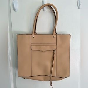 NWT Rebecca Minkoff Med Mab Tote in Biscuit